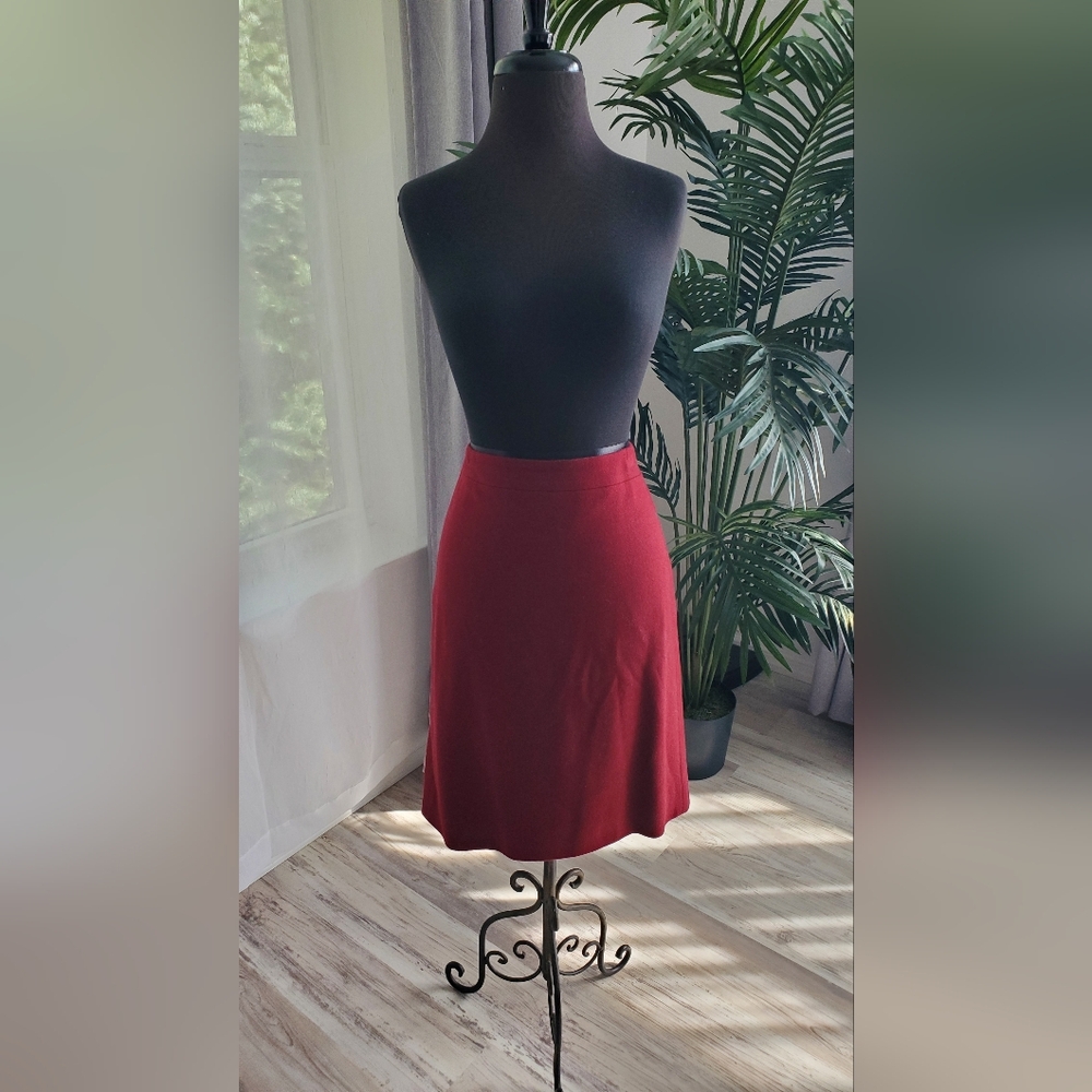 J. Crew Classic Burgundy Skirt Sz 10